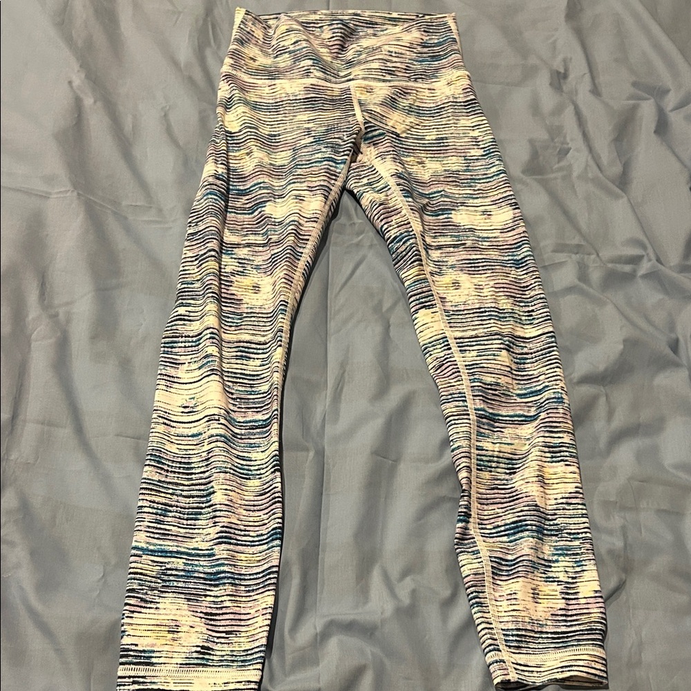 Lululemon leggings. XS